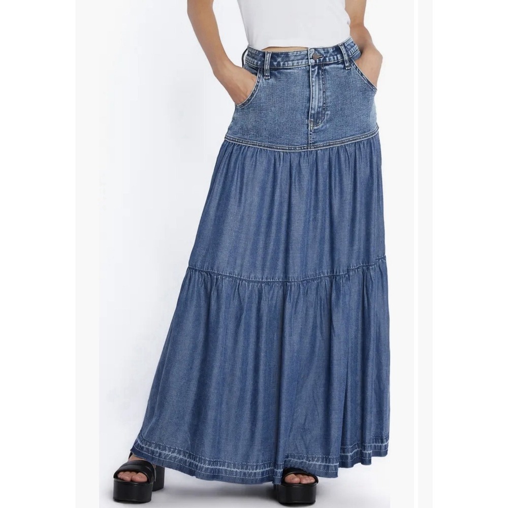 Wash Lab Contrast Tiered‎ Denim Maxi Skirt Women's Size 26 Blue Flouncy